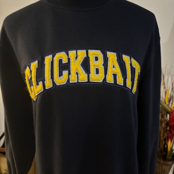 Clickbait Navy Crewneck Sweatshirt Men's Small David Dobrik Merch Yellow Logo - Picture 1 of 6